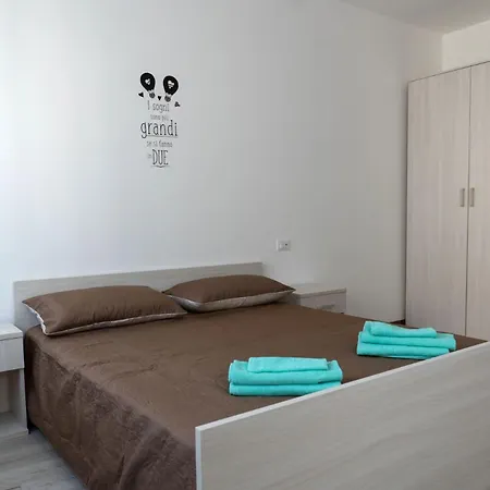 Martin Guest house *
